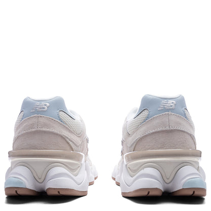 New Balance 9060 - Bisque/Frosted Glass