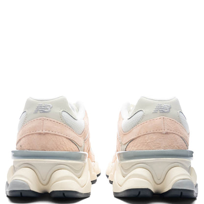New Balance 9060 - Vintage Rose/Sea Salt/Silver Metallic