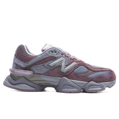 New Balance 9060 - Truffle/Rich Earth