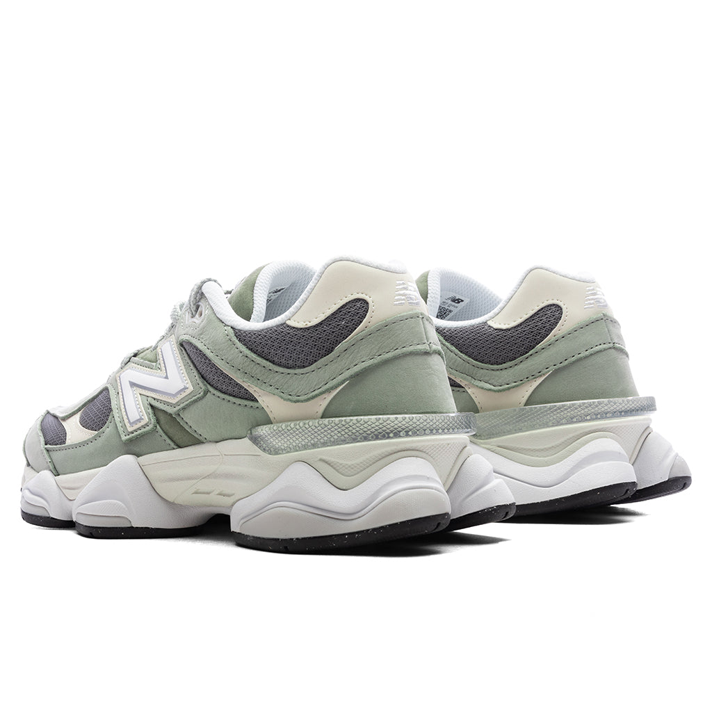 New Balance 9060 - Garter Snake/Castlerock