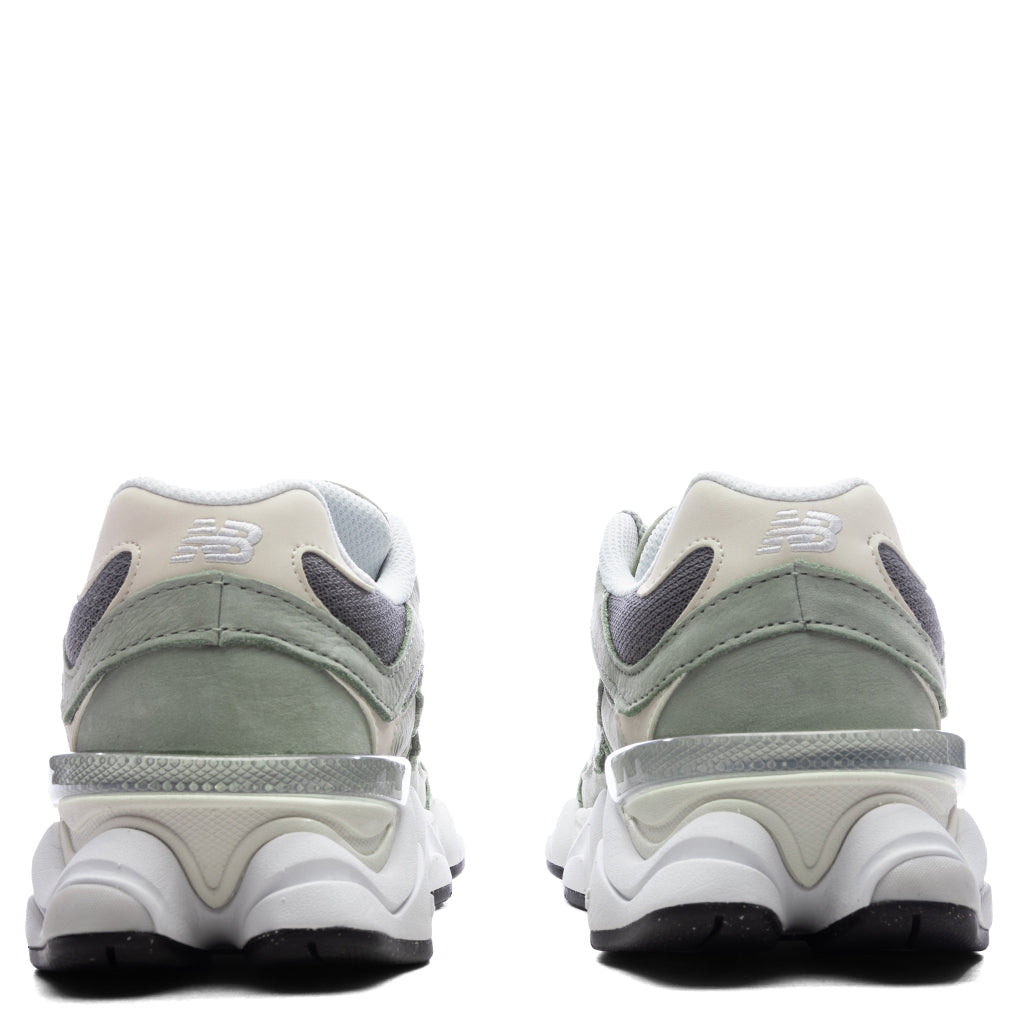 New Balance 9060 - Garter Snake/Castlerock